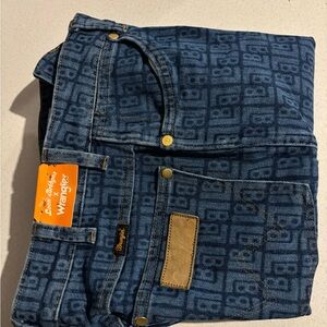 NWT Wrangler Leon Bridges High Rise Kick Flare Women jeans